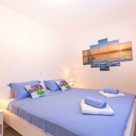 Apartments Gabelic Хвар Екстер'єр фото
