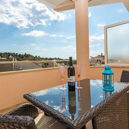 Apartments Gabelic Хвар Екстер'єр фото