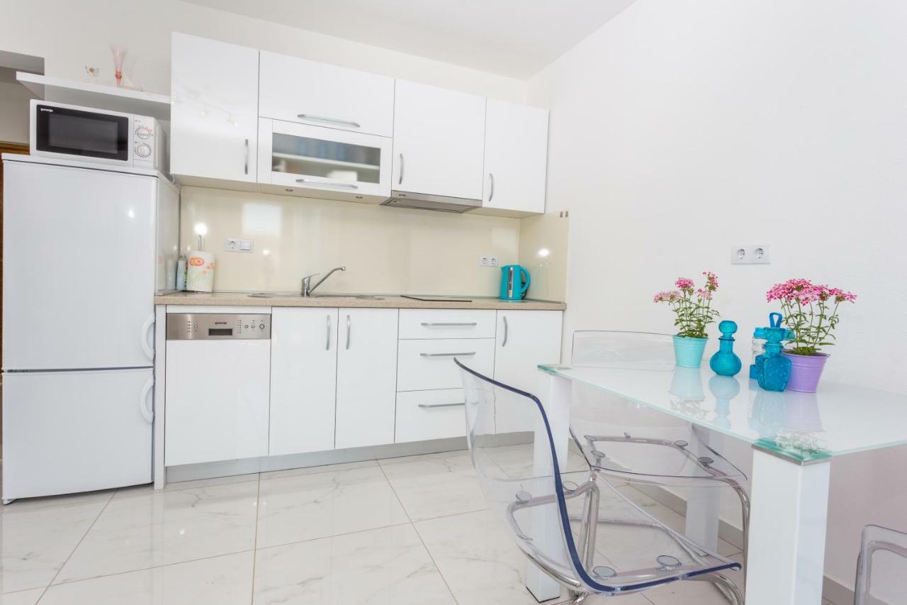 Apartments Gabelic Хвар Екстер'єр фото