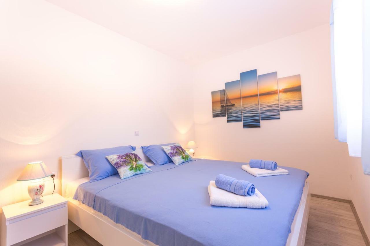 Apartments Gabelic Хвар Екстер'єр фото