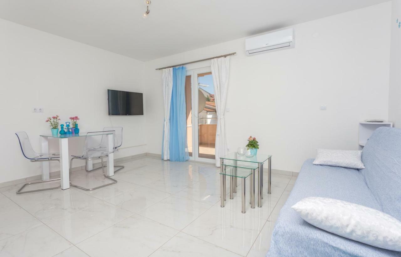 Apartments Gabelic Хвар Екстер'єр фото