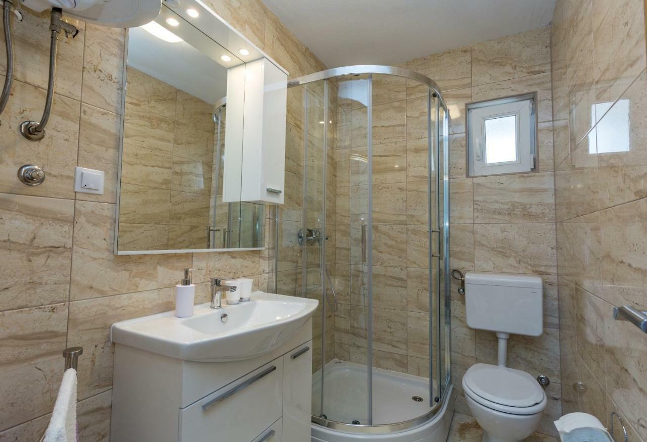 Apartments Gabelic Хвар Екстер'єр фото